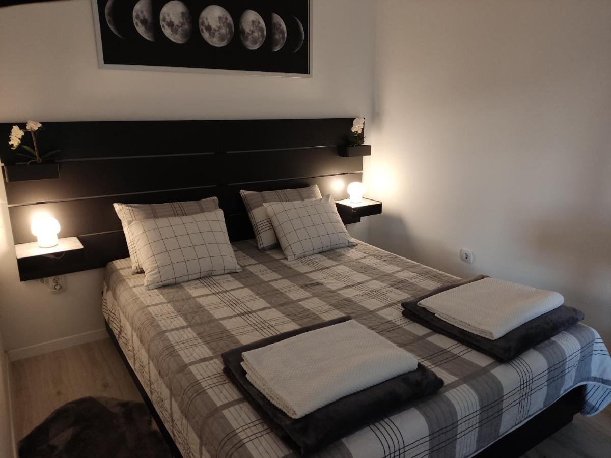 Petit Coco Apartment ซาเกร็บ ภายนอก รูปภาพ