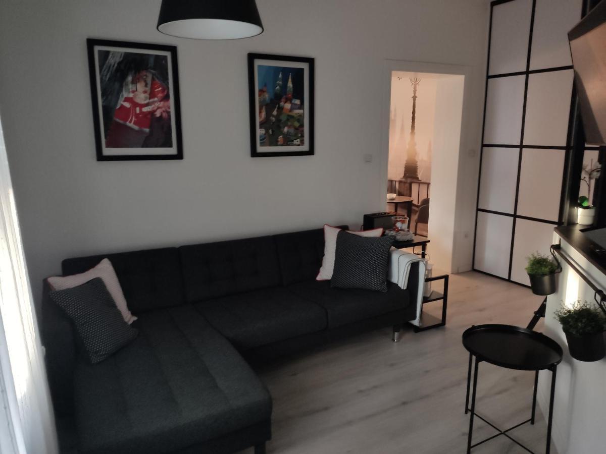 Petit Coco Apartment ซาเกร็บ ภายนอก รูปภาพ